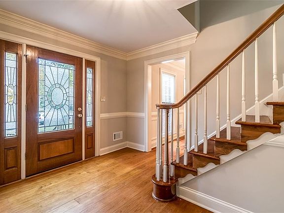 4th image of 3321 Lockwood Ct