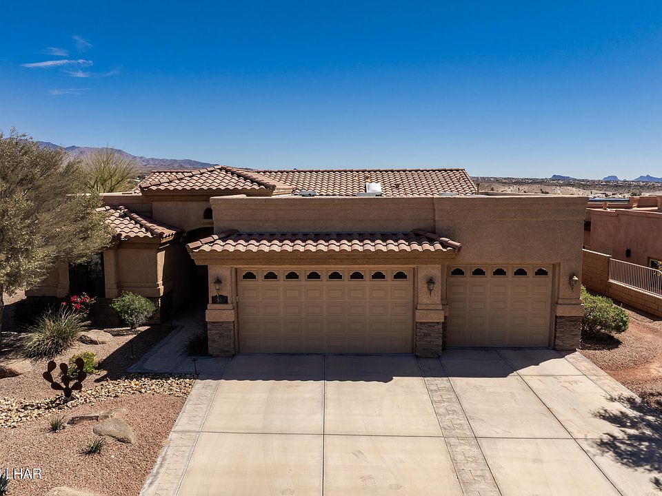 1st image of 3588 N Latrobe Dr