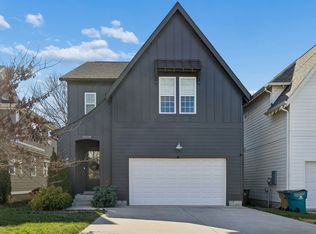 2003B Hutton Dr, Nashville, TN 37210