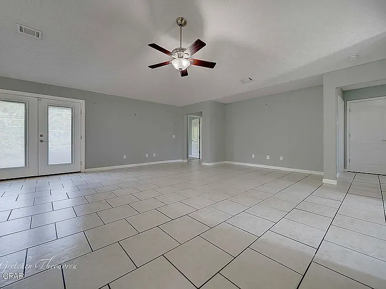 4704 Shannon Ln — Photo 6