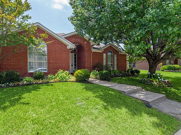 2nd image of 2517 Crystal Falls Dr