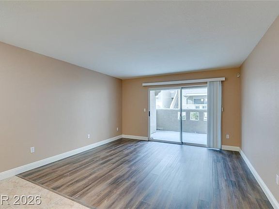 4th image of 1909 Villa Palms Ct Unit 110