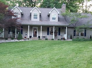 443 Hampton Rd, Louisville, KY 40108