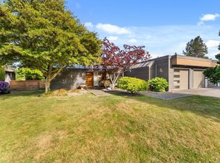894 Eden Cres, Delta, BC V4L 1W7