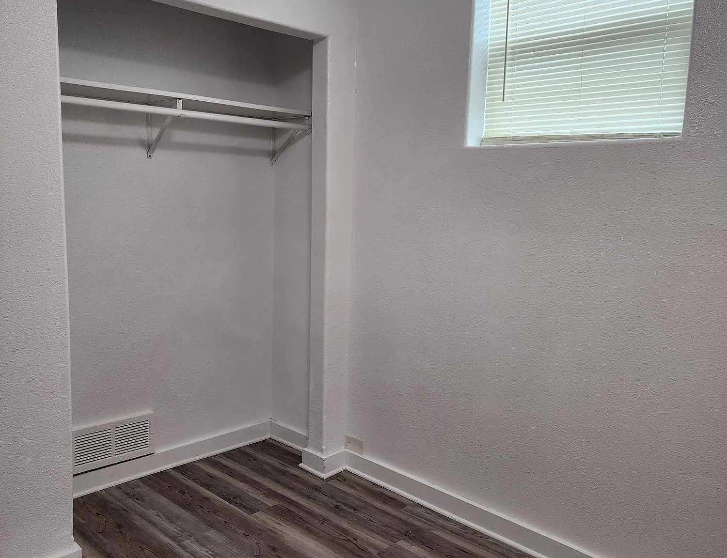 Studios on 3rd 15 3rd Street Southeast - 3 — Photo 3
