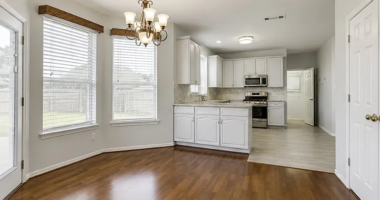 Downstairs - Kitchen & Breakfast Nook Area