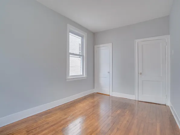 678 Liberty Avenue image 9 of 19