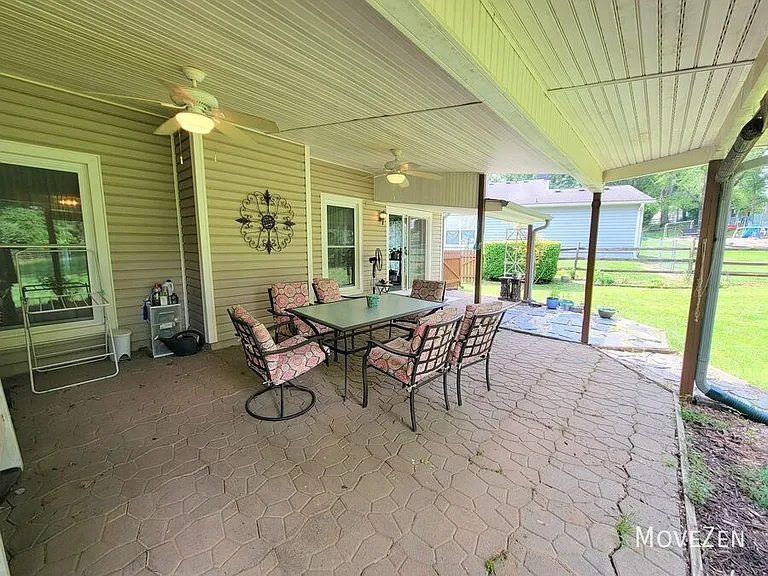 9338 Aylesbury Ln — Photo 8
