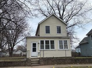 1312 S Greenlawn Ave, Peoria, IL 61605