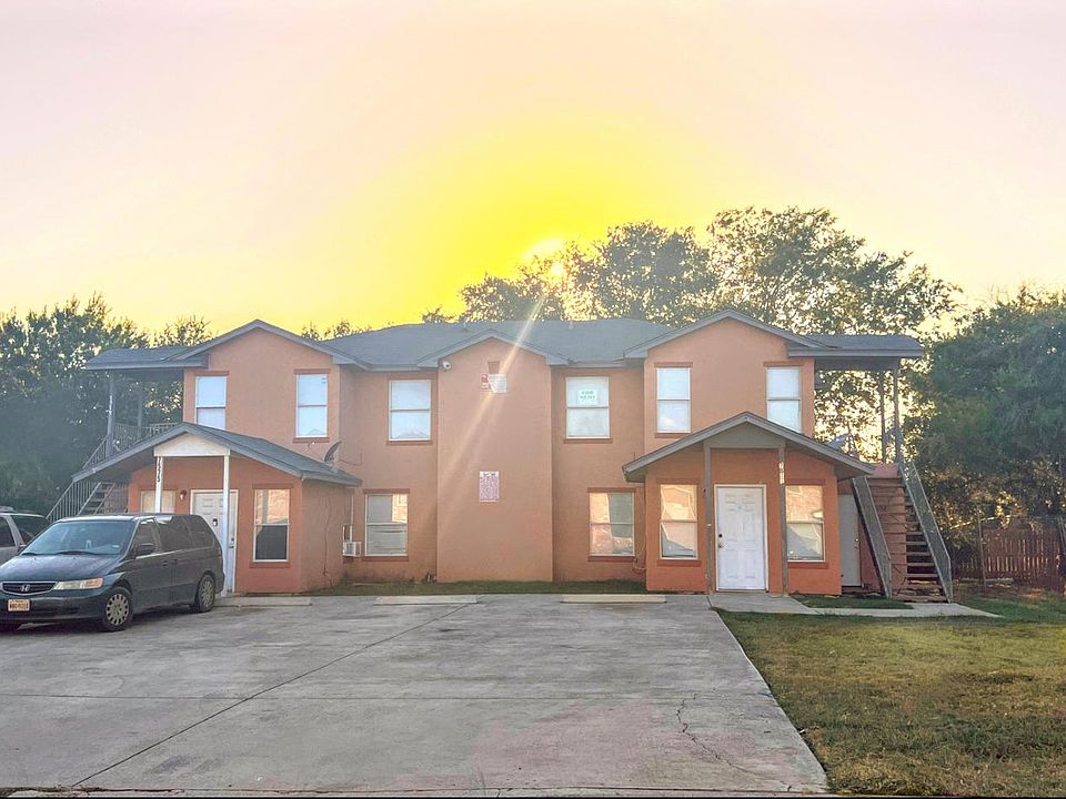 1st image of 7581 Windsor Oaks