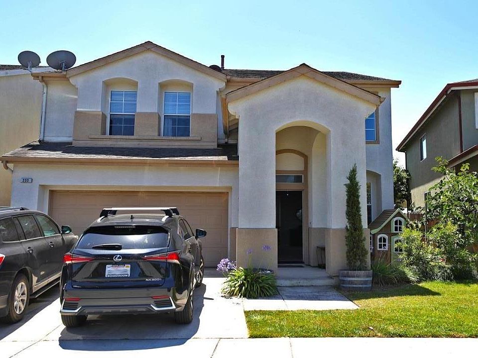 1st image of 233 Vista Del Mar Dr