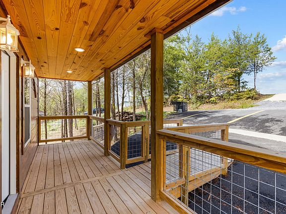 3rd image of 2544 White Timberlake Dr Lot 35