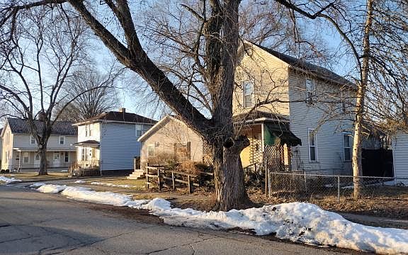 4th image of this home
