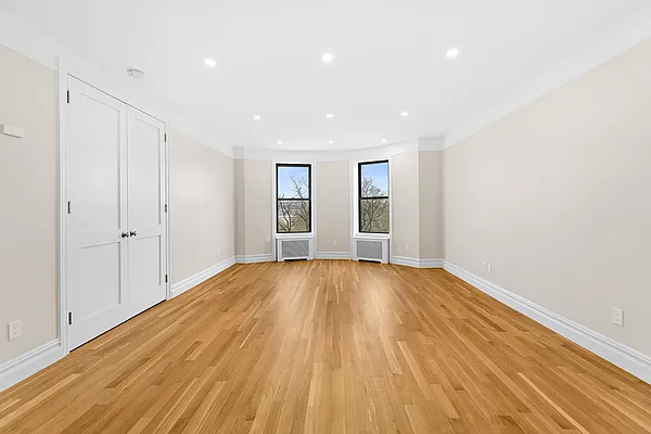 Rented by Corcoran | media 22