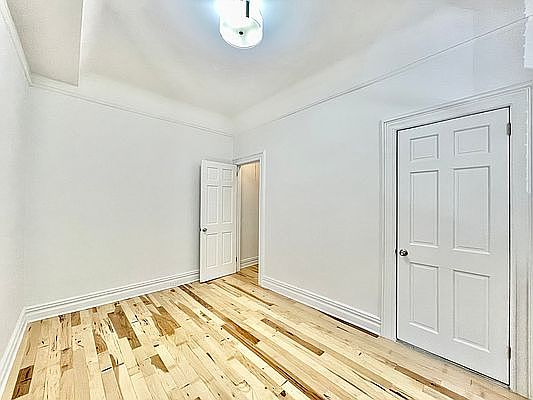 2nd image of 125 E 17th St #26
