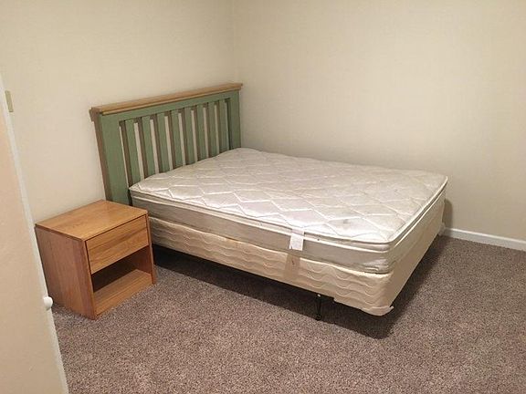Full size bed, mattress and box springs