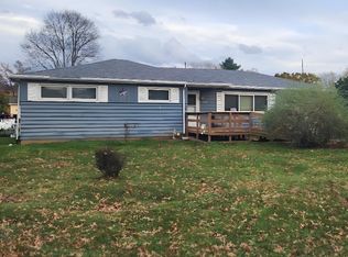 878 Oberlin Dr, Heath, OH 43056