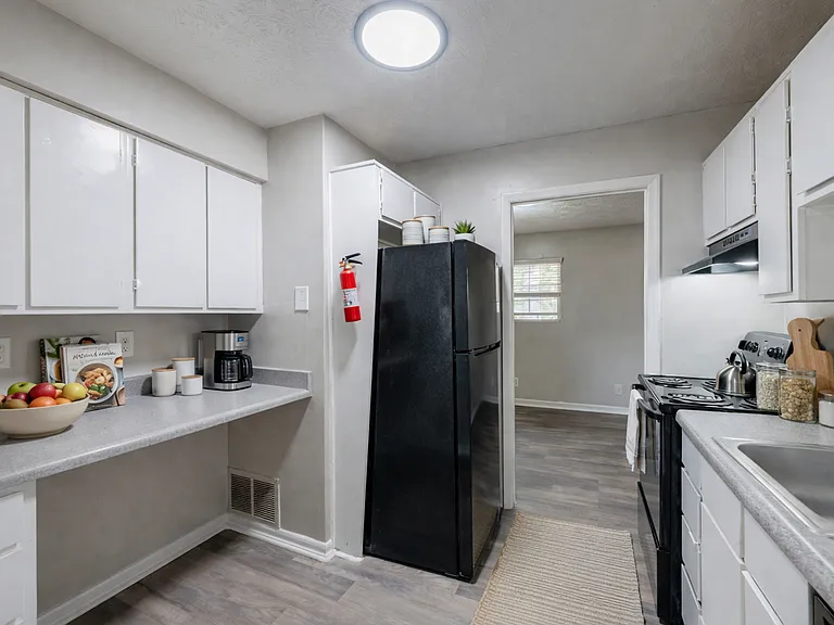 Premier Club Living Apartments in Union City, GA | Spacious Pet-Friendly Apartments Near I-85 — Photo 47