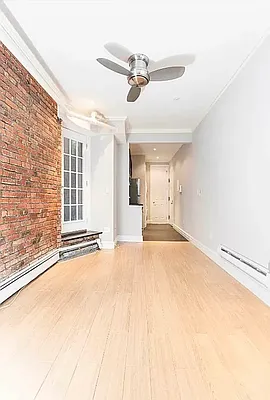 Rented by DALLAL | media 7