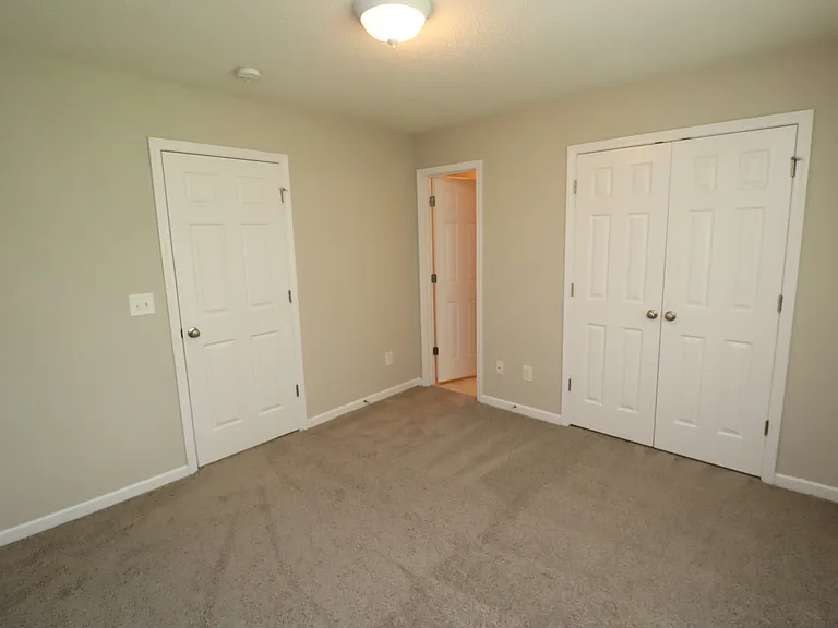 110 Fanwood Ct — Photo 47
