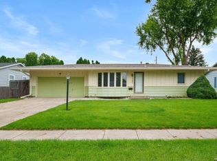 1307 Johnson St, Ames, IA 50010