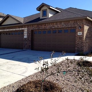 1st image of 526 Creekside Dr