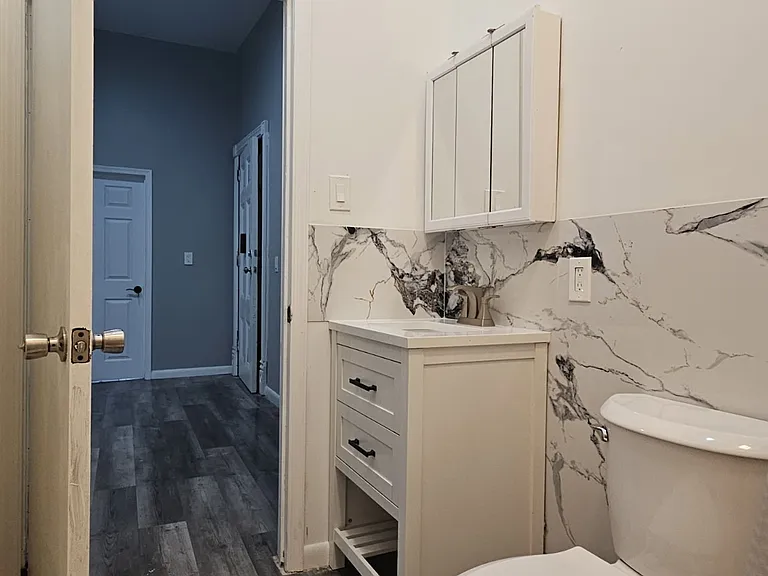 104 W Main St #2 — Photo 3