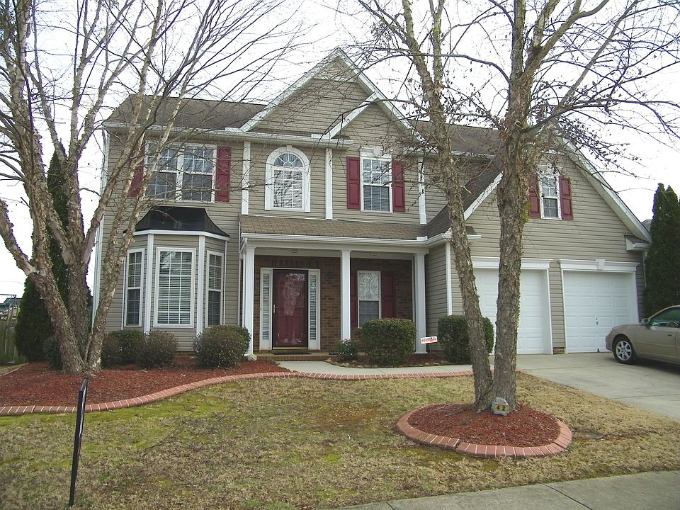 1st image of 42 Smokehouse Dr