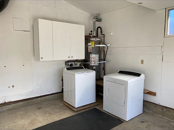 2nd image of 856 San Pablo Ave