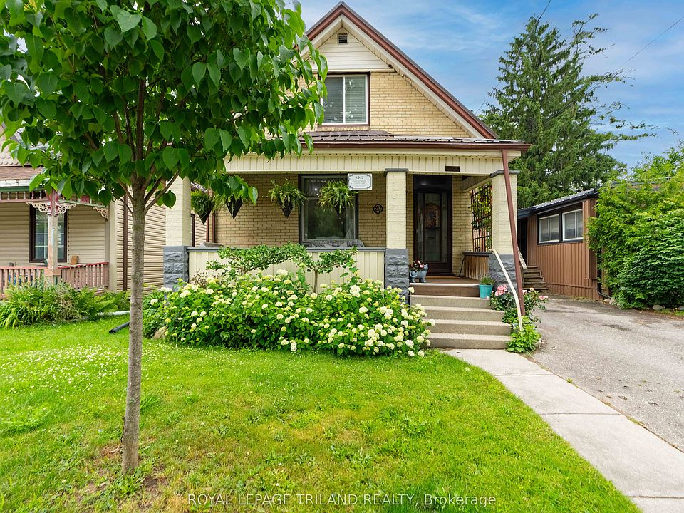 1st image of 946 Dufferin Ave
