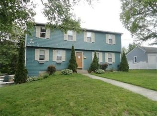 24 Peters Ln, West Warwick, RI 02893