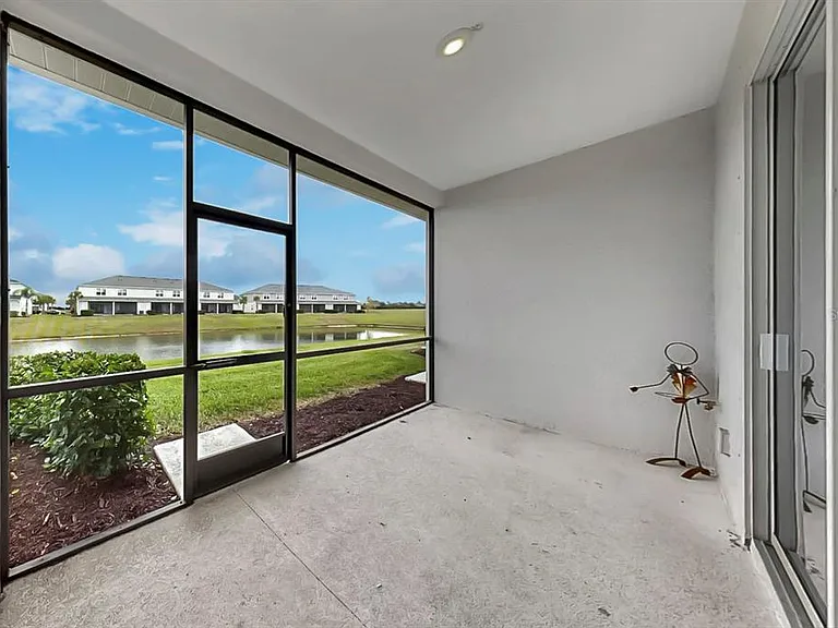 8522 Canyon Creek Trl — Photo 32