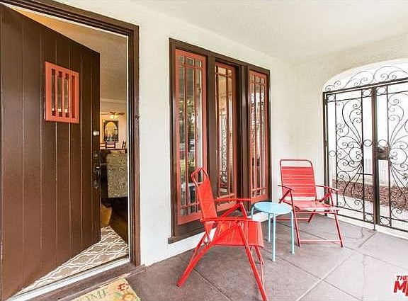 4th image of 3659 Edenhurst Ave