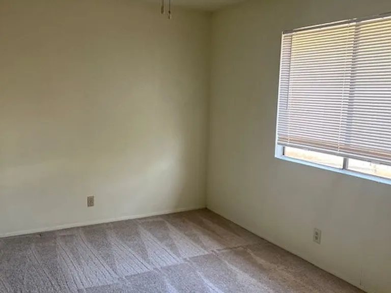 112 Verna Spur — Photo 14