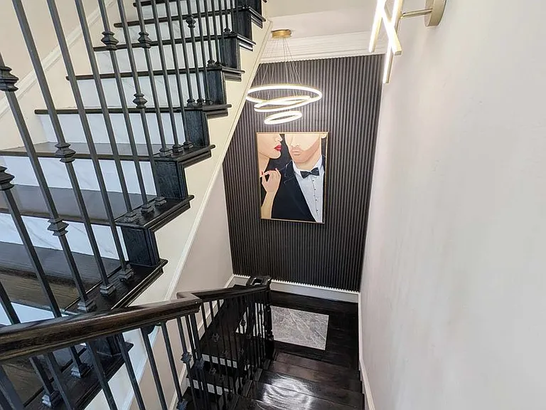 221 N Geary Ave #602 — Photo 3