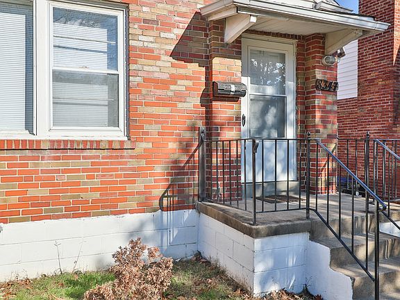 3rd image of 8347 Elmore Ave