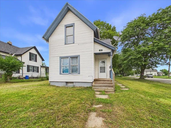 701 Montague St, Rockford, IL 61102