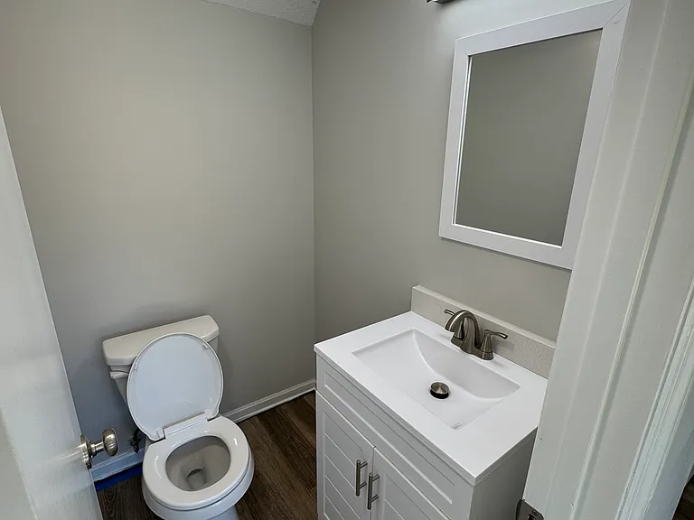 10180 Haskins St #2 — Photo 6