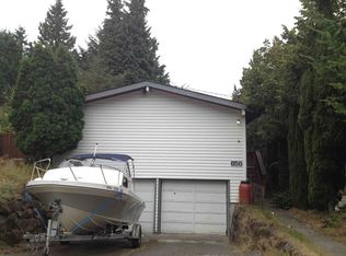 858 NE 102nd St, Seattle, WA 98125