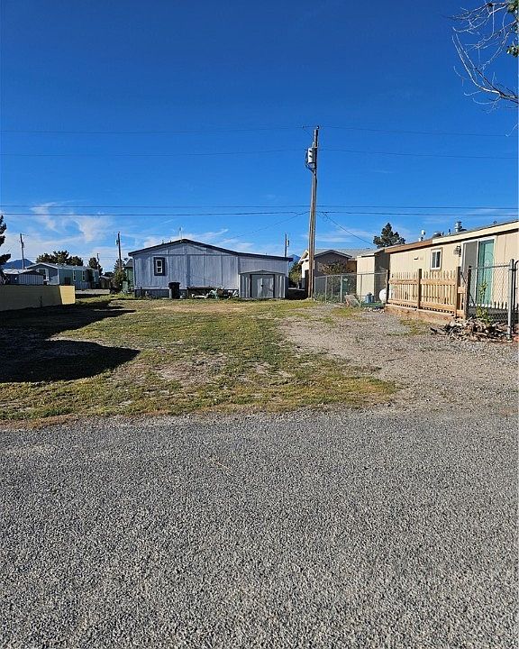 1st image of 100 Old Mine Rd