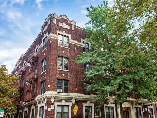 839 East 19th Street