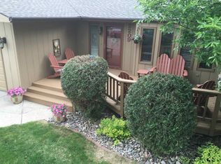 2209 24th Ave SW, Minot, ND 58701