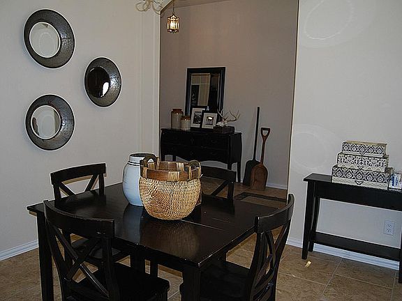 4th image of 6808 Linden Creek Ln