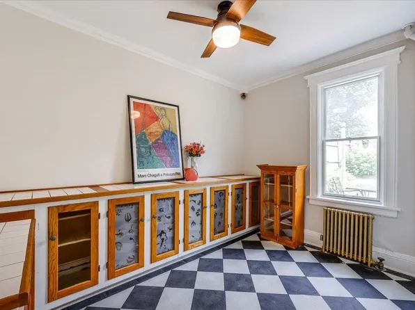 530 Liberty Avenue image 12 of 33