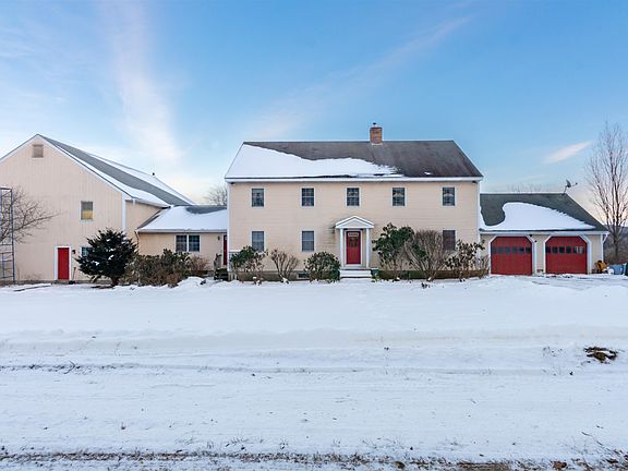 3rd image of 203 Winch Hill Road