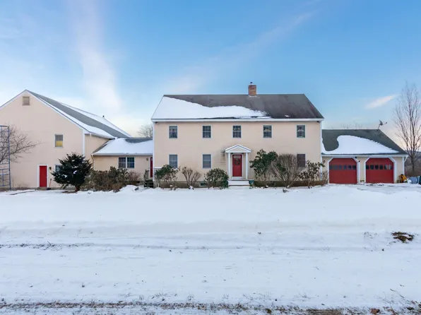 203 Winch Hill Road, Langdon, NH 03602