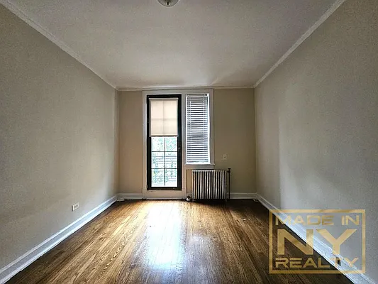 Rented by Made In NY Realty | media 14
