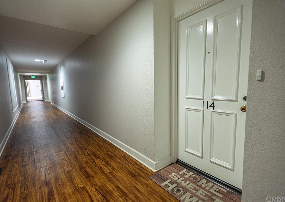 1st image of 21650 Burbank Blvd Unit 114