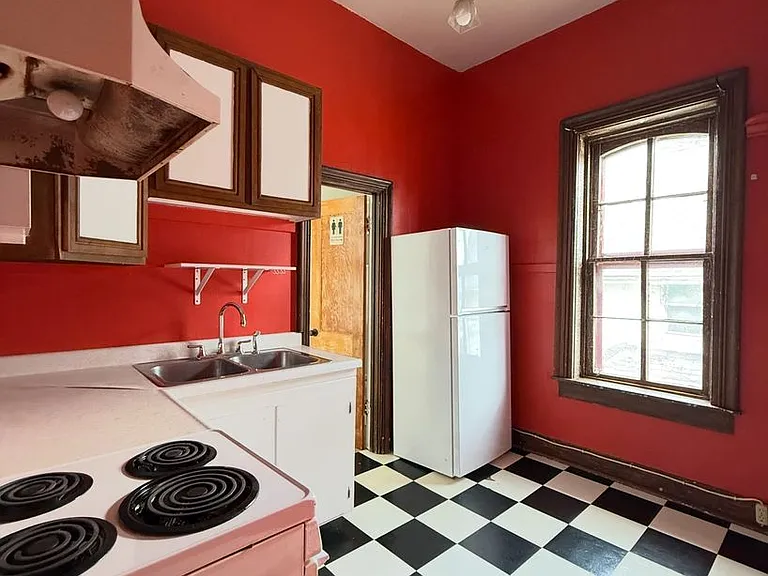1008 Tippecanoe St #2 — Photo 5