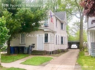 2169 W 100th St, Cleveland, OH 44102